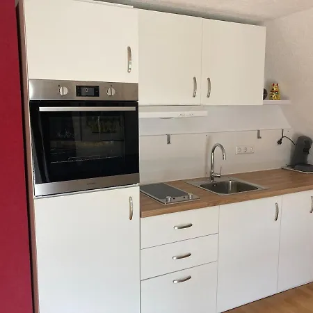 Διαμέρισμα Rodo Balcony - 2 Mit 1 Schlafzimmer & Balkon Kirchheim unter Teck