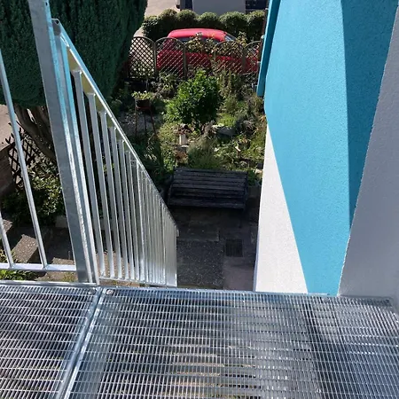 Rodo Balcony - 2 Mit 1 Schlafzimmer & Balkon *